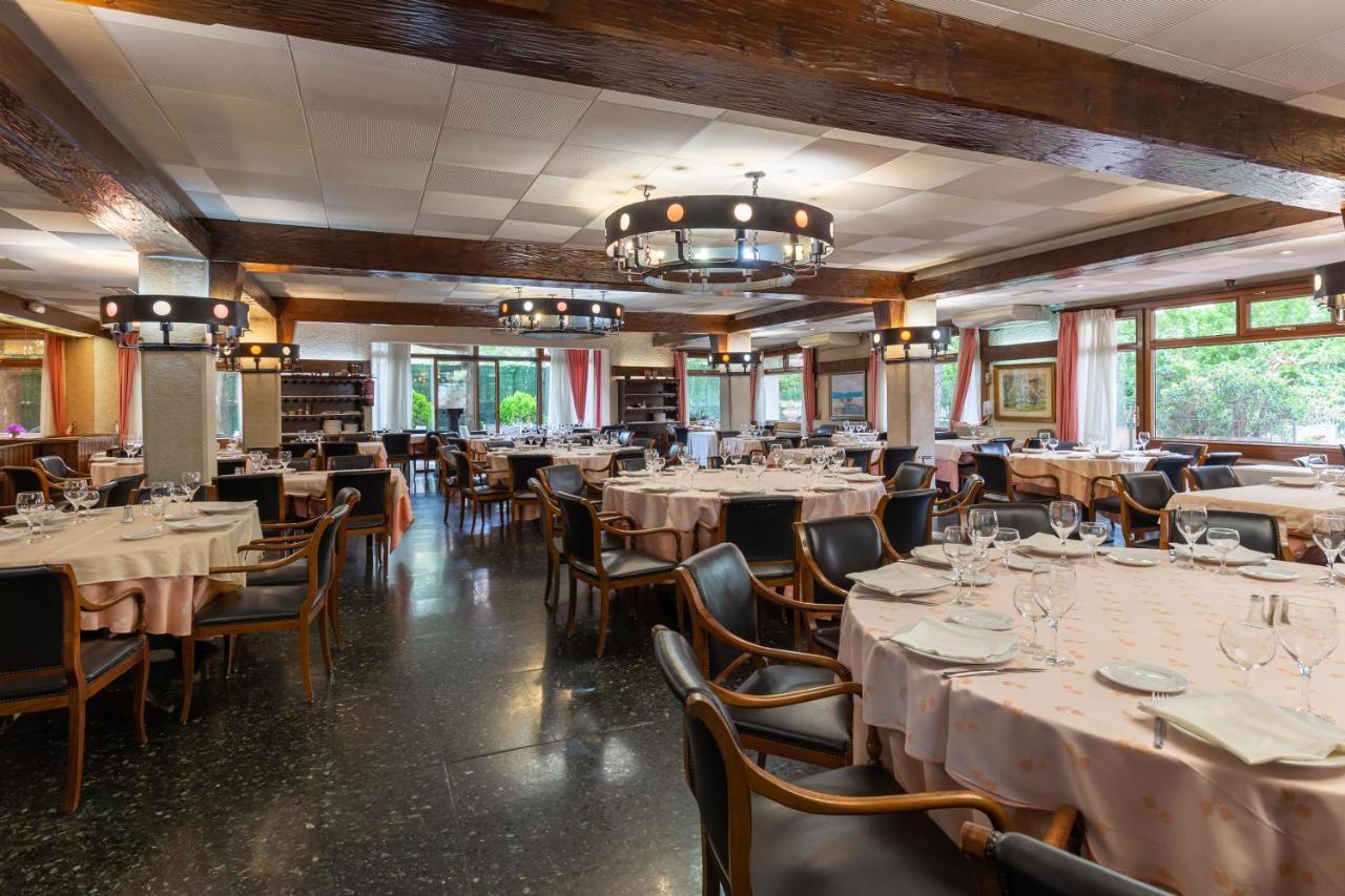 Hospedium Restaurant Travé Hotel