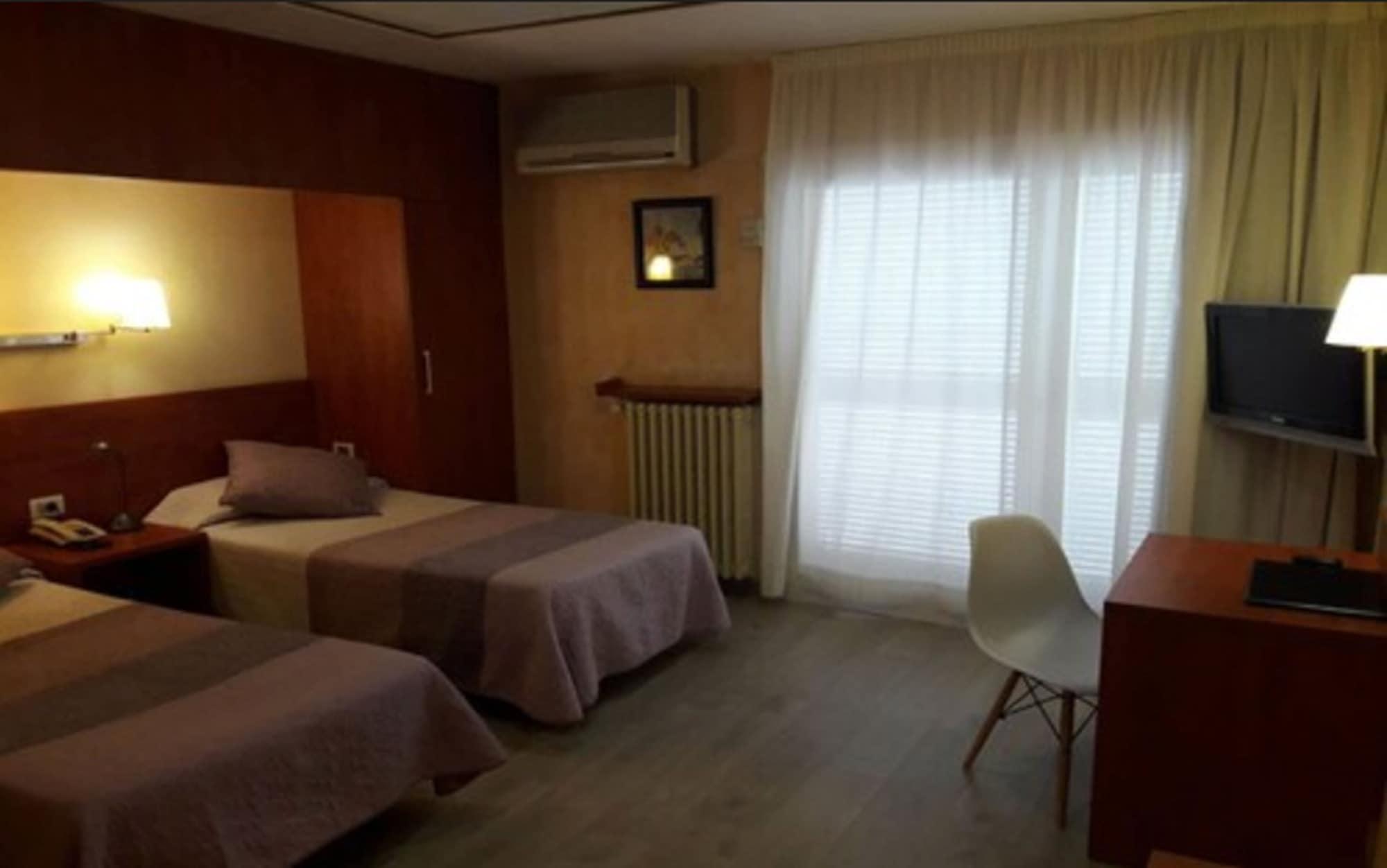 Hospedium Restaurant Travé Hotel 3*